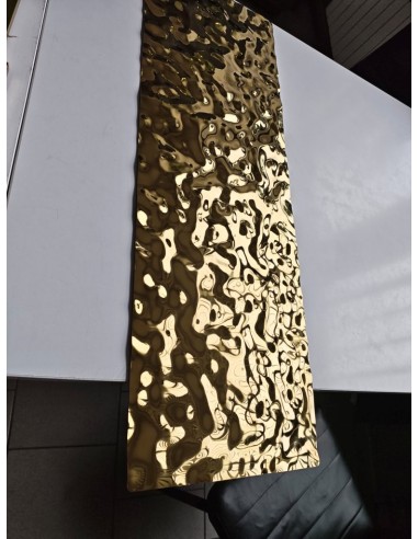 Blacha Ozdobna Złota Fala Tłoczona – GLASSDEX | Dekoracyjna Stal Nierdzewna